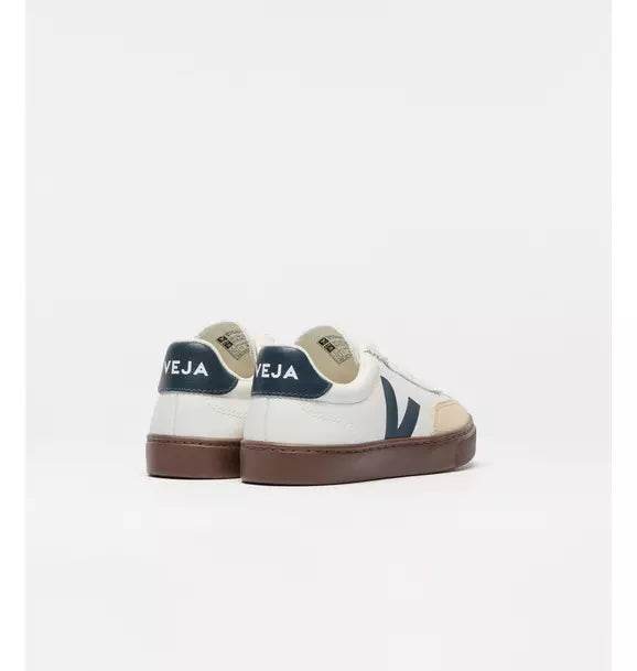 Veja Kid Volley Sneaker