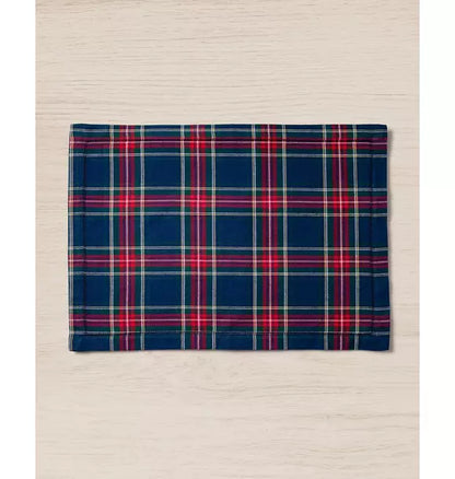 Signature Twill Placemats in Windsor Tartan (Set of 4)