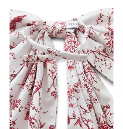 Wreath Bow in Red Timeless Toile