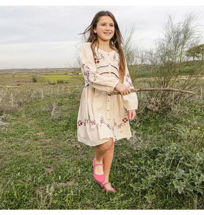 Alma Fuxia Mary Jane