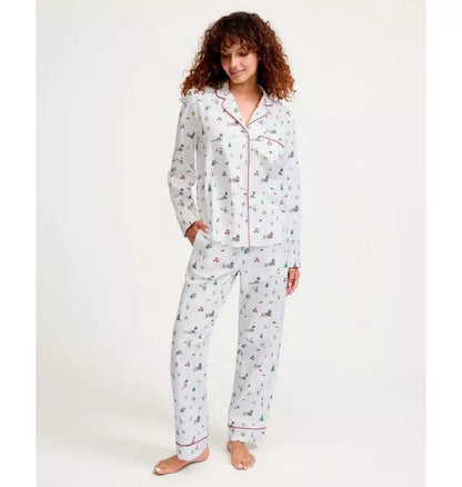 Women's Twill Pajama Set in Holiday Town