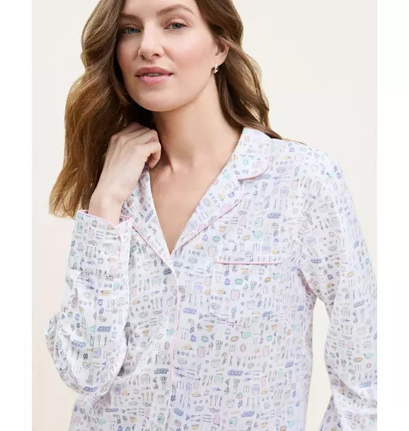 Women's Twill Pajama Set in Baking Spirits Bright