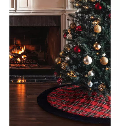 Christmas Tree Skirt in Imperial Tartan