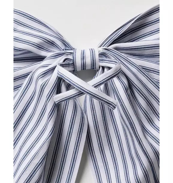 Wreath Bow in Navy French Ticking
