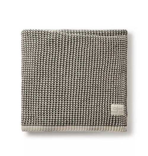 Rattle Knit - Throw Blanket