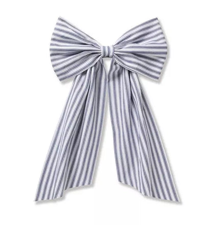 Wreath Bow in Navy French Ticking