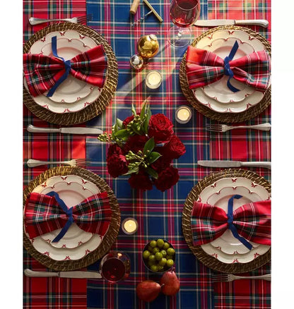Signature Twill Tablecloth in Windsor Tartan